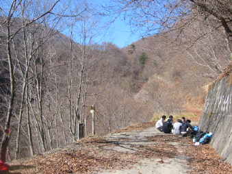 大ダワ林道入口