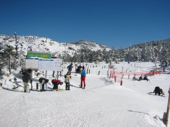 山頂駅前