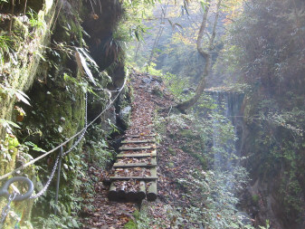 雨山沢