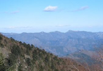 石尾根