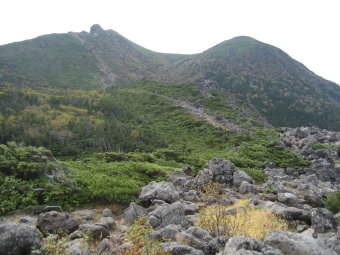 天狗の奥庭から見る天狗岳