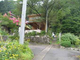 御岳山登山口