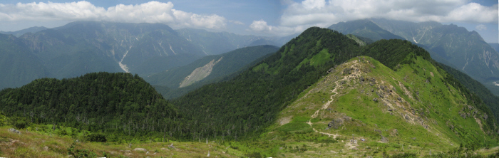 笠ヶ岳～双六岳方面～穂高岳