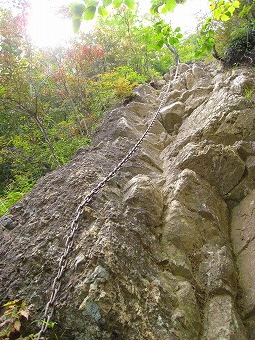 十二ヶ岳の鎖場