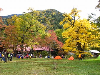 徳沢園