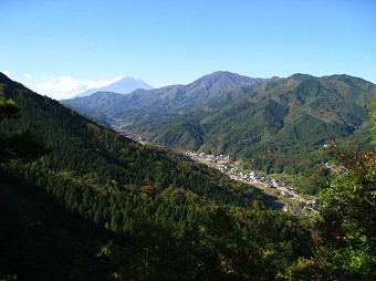 秋葉山から見る富士山