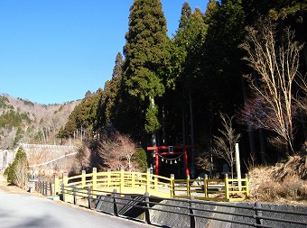 赤い鳥居