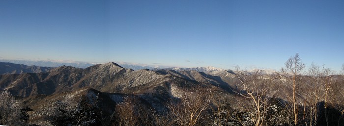 飛竜山～奥秩父方面