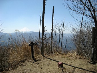 棚横手山