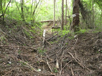 二十六夜山登山口