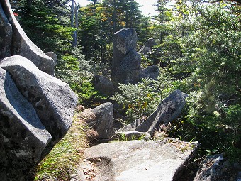 露岩帯