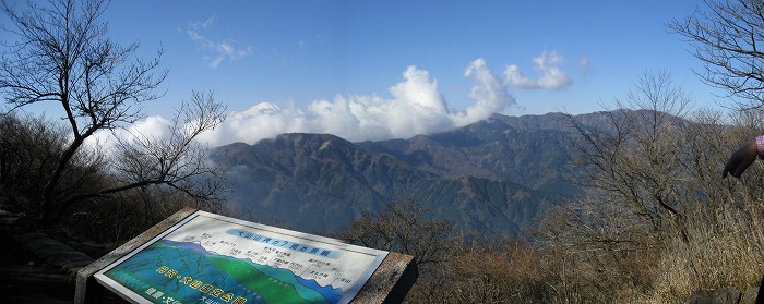 富士山と丹沢方面