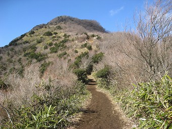 金時山へ