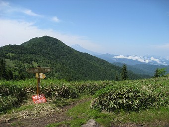 石丸峠