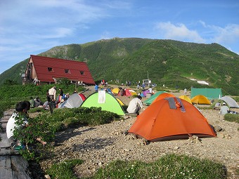 朝日小屋