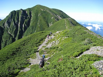 兎岳へ