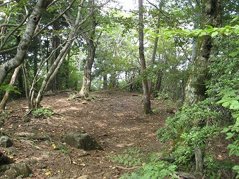 大岳山　木陰広場