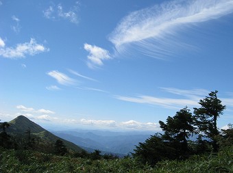 秋の雲