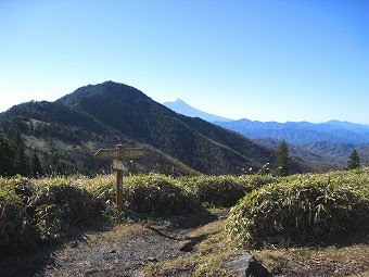 石丸峠