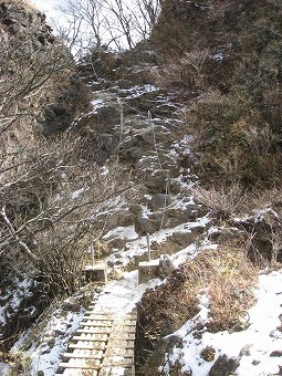 行者ヶ岳　クサリ場