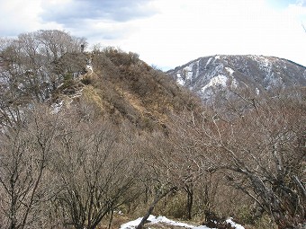 行者ヶ岳と三ノ塔