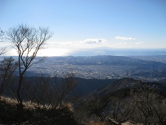 大倉尾根から見る相模湾