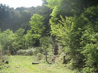 向山　登山口