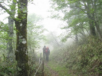 板橋峠へ