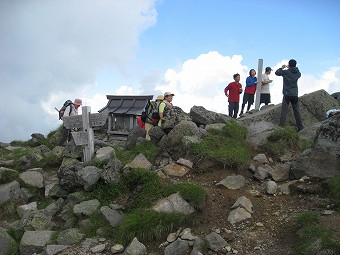 白根神社