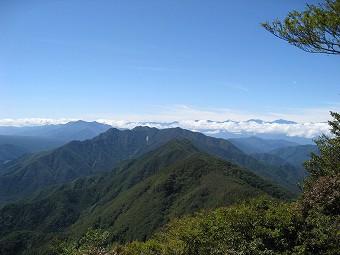 十二ヶ岳方面と南アルプス