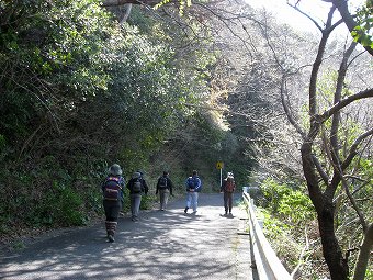 香貫山へ