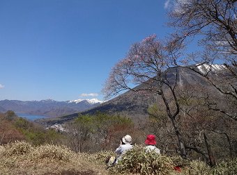 白根山～男体山