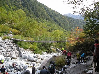 本谷橋