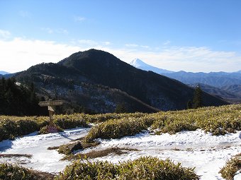 石丸峠