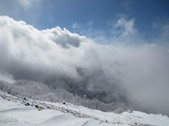 流れる雲