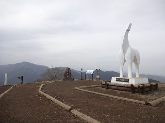 陣馬山