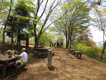 三国山　山頂