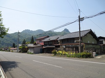 妙義山