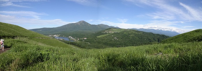 白樺湖と蓼科山