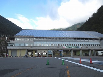 扇沢駅