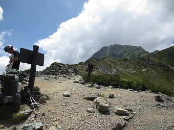 北岳へ