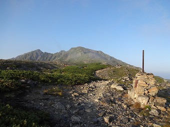 中白根へ