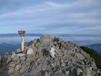 仙丈ヶ岳　山頂