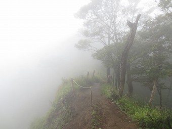 塔ノ岳へ