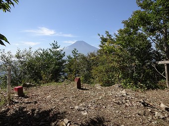 高座山