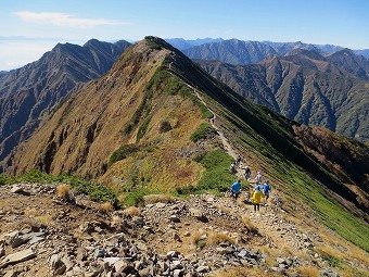 布引山へ