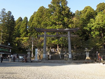 戸隠神社　中社