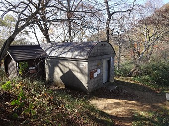 一不動避難小屋