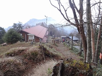 雲取山荘