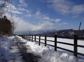 雪道消えた